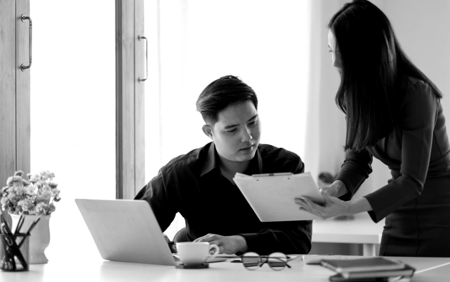 Detailansicht von SEO-Metriken und Leistungsindikatoren auf einem Dashboard